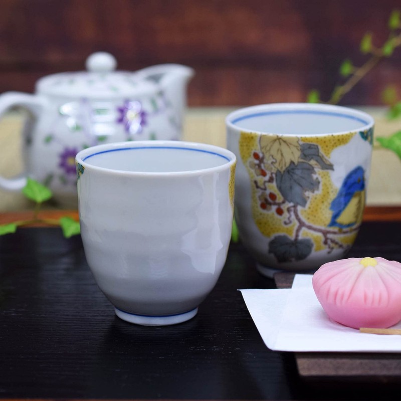 Pair of Tea Cups, Stylish, Kutani Ware, Couples Teacups, Komon