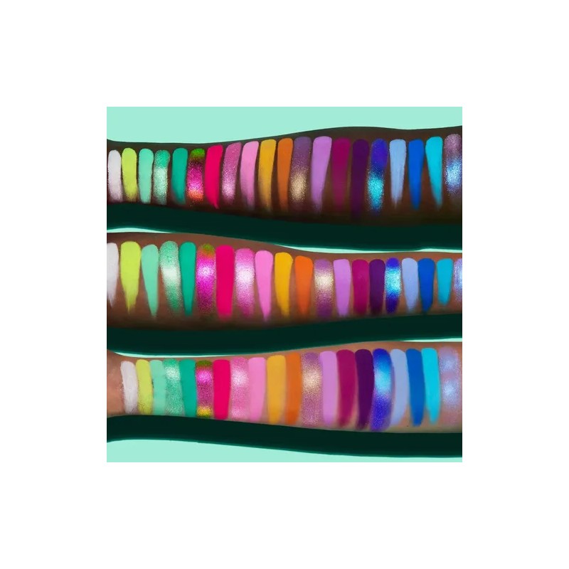 Paleta De Sombras Delights Por Cosmic Brushes