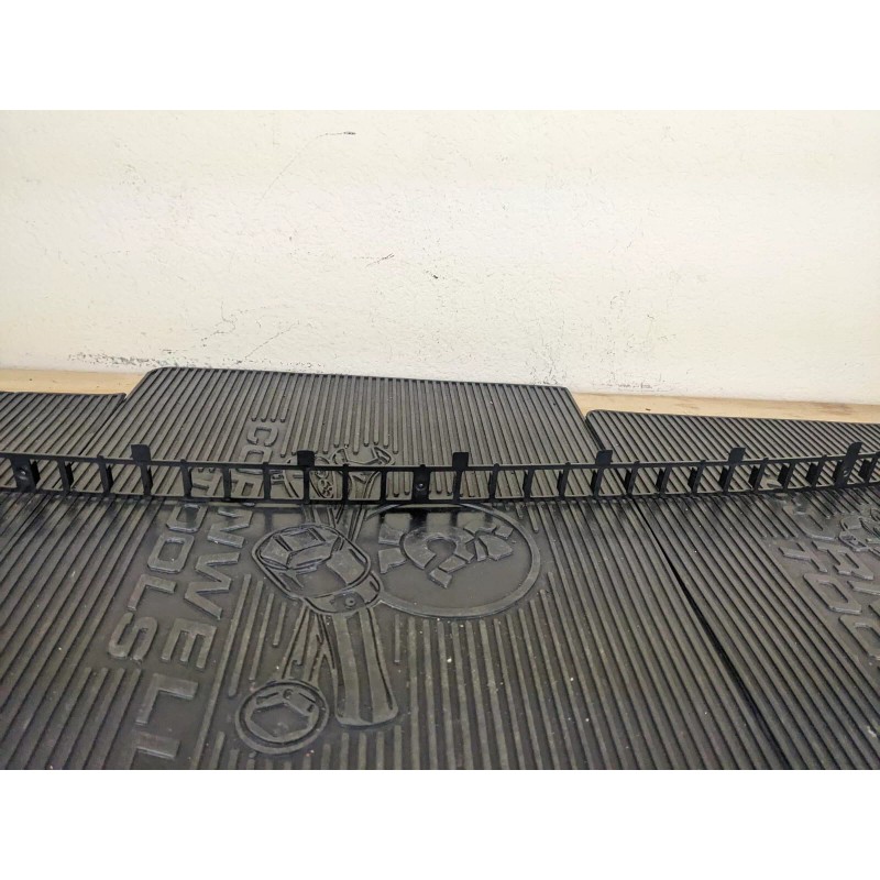 Snap-on #bb108 Snap On Replacement Toolbox Drawer Release for 46"
