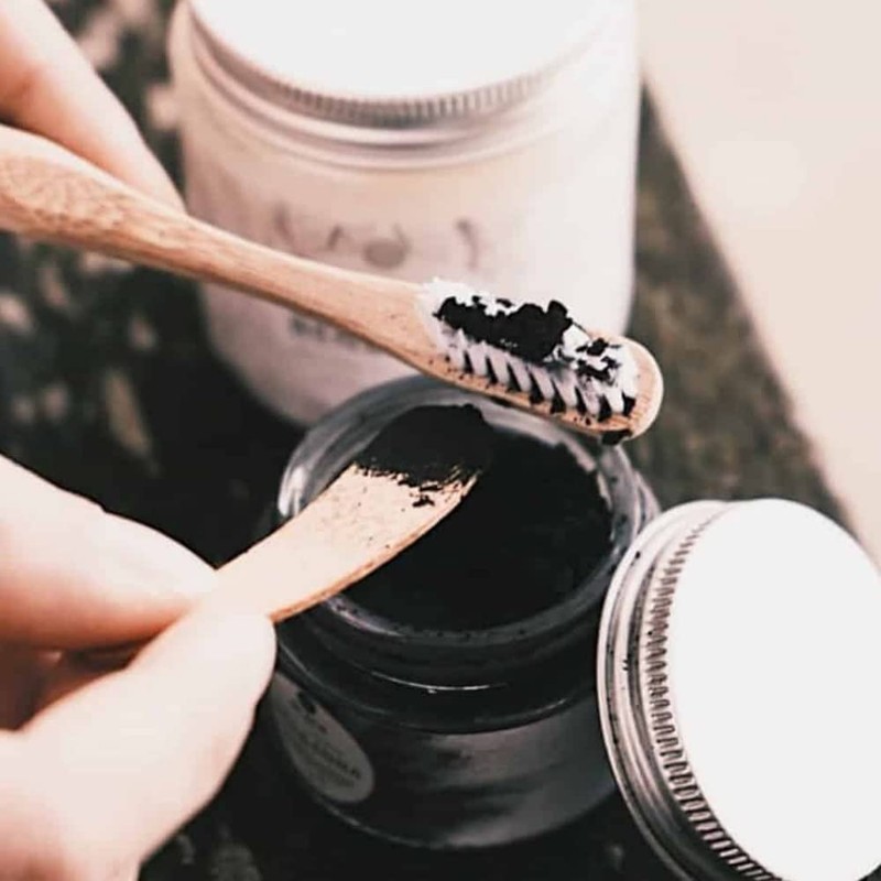 Ben& Anna Toothpowder Black 15 g Whitening Powder with Activated