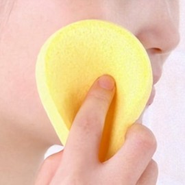 Soft cleansing sponge makeup sponge facial cleansing sponge / 부드러운 클렌징 스펀지 메이크업 해면 세안 스펀지