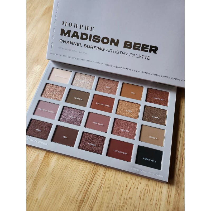 Eyeshadow Morphe x Madison Beer Channel Surfing Artistry Palette BNIB