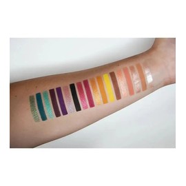 Corazona Alma Eyeshadow Palette