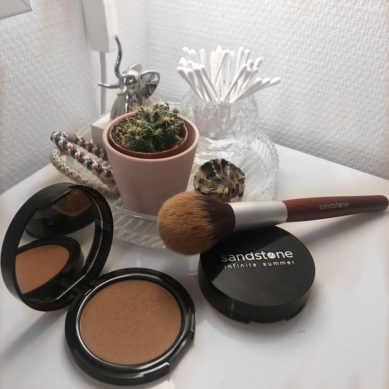 Sandstone Scandinavia Infinite Summer Bronzer | Luxury Face Bronzer with