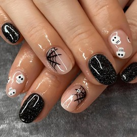 Carufin 24Pcs Black Spider Web False Nails Short Nails Ghost Design Fake Nails Press On Nails for Women