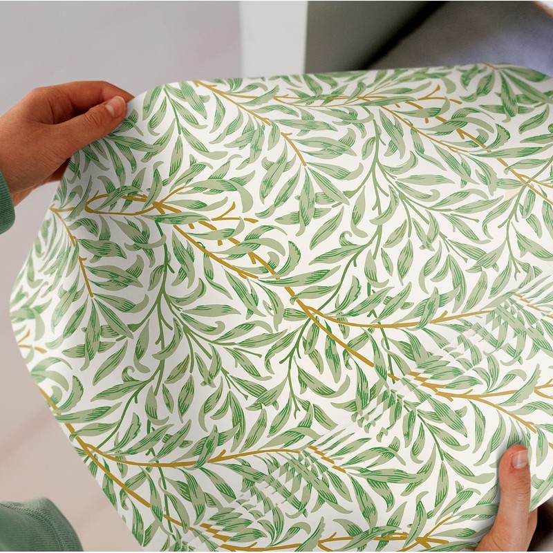 The Master Herbalist FRESH LINEN Scented Drawer Liners in a