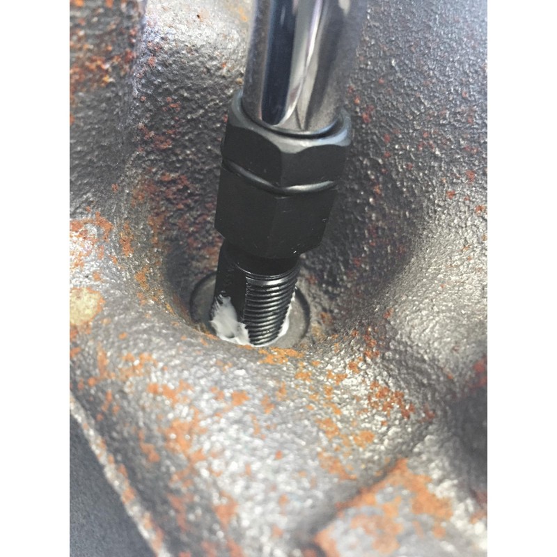 Performance Tool W83193 - Narrow Profile Spark Plug Socket with