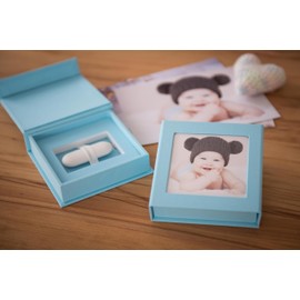 USB Box for 1 USB Flash Drive with Picture Window. Flash Drive Storage Box (Light Blue)