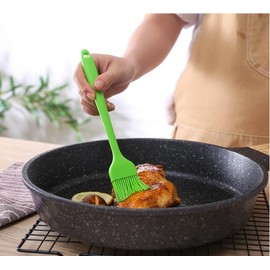 Silicon Basting Brushes, Heat Resistant Pastry Brushes, Spread Oil Butter Sauce Marinades for BBQ Grill Barbeque & Kitchen Baking (Green)