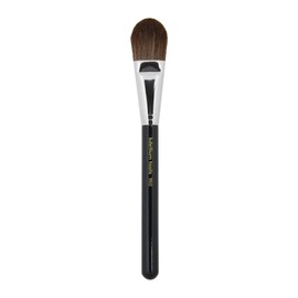 Bdellium Tools Professional Makeup Brush - Maestro Series 960 Precision Blusher - With Mix of Soft Synthetic & Natural Fibers, For Pop of Color to the Cheeks (Black, 1pc)
