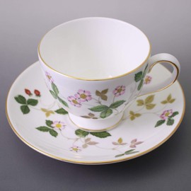 Wedgwood 1053289 Wild Strawberry Cup and Saucer (Leigh), Wedding Gift