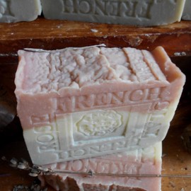 Provence Lavender and Jasmine Grandiflorum and Clays Soap Bar