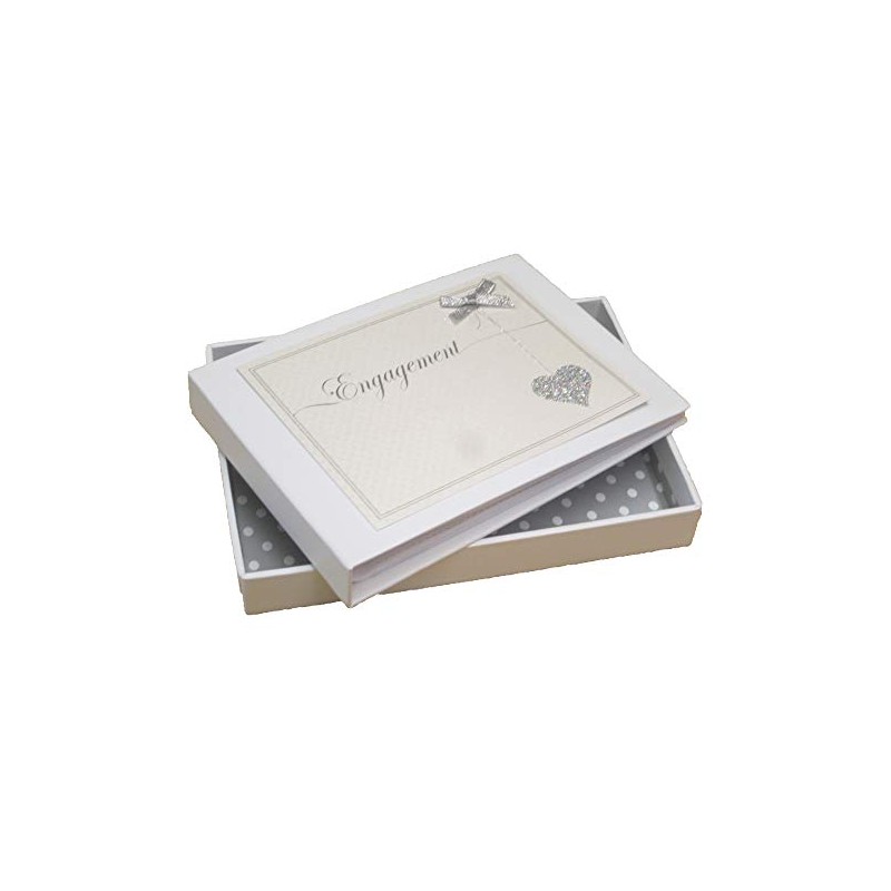 White Cotton Cards Engagement Love Heart Mini Photo Album (LLE-T)
