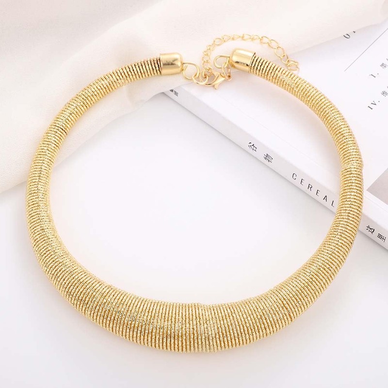 Danshinbow Punk Elasticity Spring Necklace Hollow Hospital Choker Adjustable Necklace,