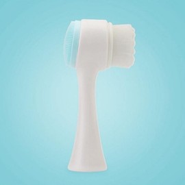 Double-sided facial cleansing foam brush for blackhead and pore care, blue / 양면 세안용 거품 브러쉬 블랙헤드 모공관리 블루