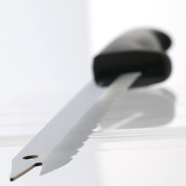 Lazer Edge Serrated Utility Carving Knife