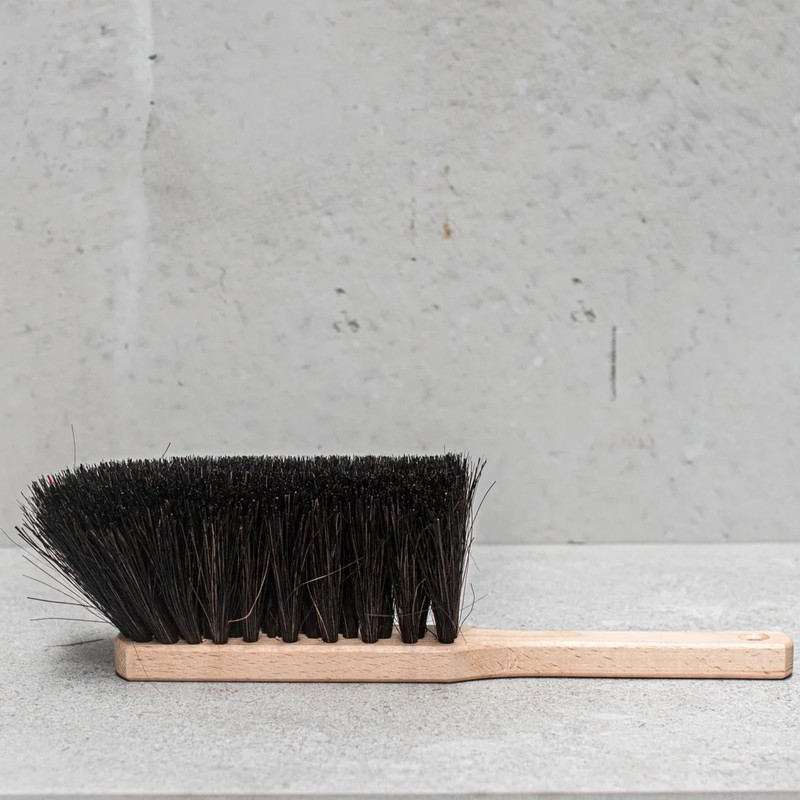 Heaven in Earth Wooden Arenga Fibre Dust Brush