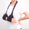 Q 큐 어깨 팔걸이 보조기 팔깁스 팔지지대 부상 보호대 [블랙] Q Shoulder Armrest Support Arm Brace Arm Support Injury Protector [Black]
