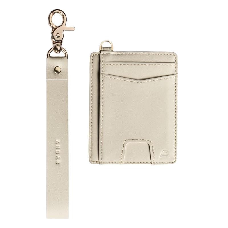The Denner Wristlet Wallet:_Cognac Tan