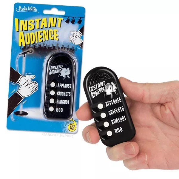 Accoutrements Instant Audience - 4 Different Sounds Applause, Crickets, Rimshot