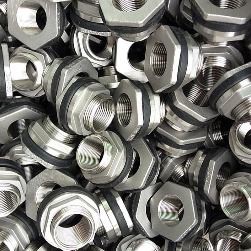 and Leakproof Bulkhead Tank Fitting, 304 Stainless Steel Construction (1/2)