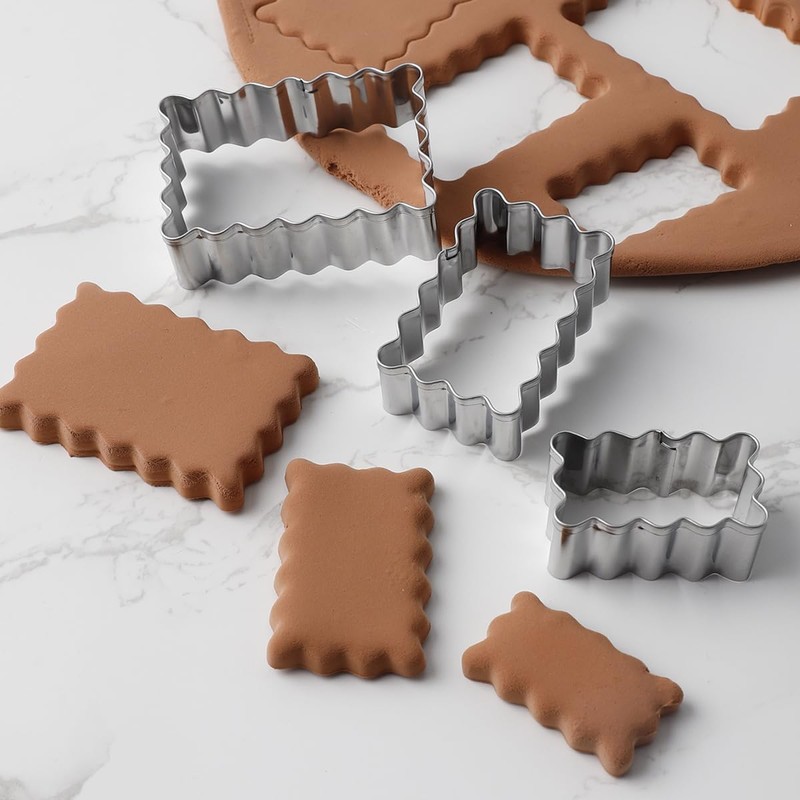 6Pcs Scalloped Cookie Cutter by Doczen, 2 Inch Square Cookie