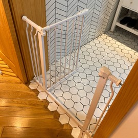 BalanceFrom Easy Walk-Thru Safety Gate for Doorways and Stairways with Auto-Close/Hold-Open Features, Multiple Sizes,White