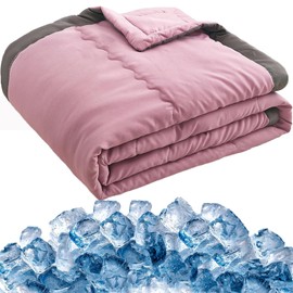 Cooling Blanket for Summer, Double Sided Cold Effect 140x100cm Soft Lightweight Breathable Summer Blanket For Sofa Bed, Comfort Soft Nap Blanket (Pink)
