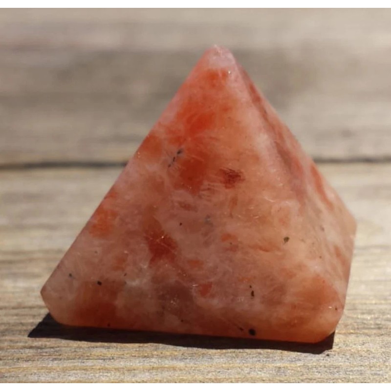 NATURAL SUNSTONE SMALL GEMSTONE PYRAMID 20-22mm