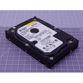 Western Digital WD400 IDE Hard Drive T105071