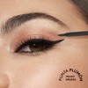 ésika - Delineador de Ojos Líquido Eye PRO Punta Plumón