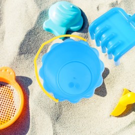 Toys for Kids 5pcs Mini Beach Bucket Sand Box Play Set Castle Mold Buckets Water Bucket Beach Sand Pail for Kids Toddlers Summer Party Favor Outdoor Toys