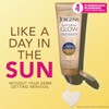 Jergens Natural Glow + reafirmante hidratante diario, Medium to Tan,