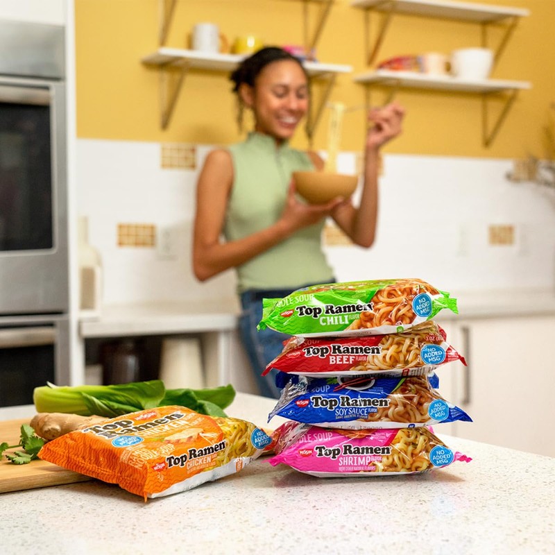 Nissin Top Ramen Noodle Soup, Chicken, 3 Ounce (Pack of