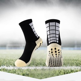 3 Pairs Anti-slip Athletic Socks for Men Women Elderly Non-slip Slipper Sock Grip Soccer Sock Trainning Sock for Basketball Football Tennis Yoga Pilates Fitness (Black 3 Pairs)