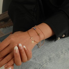 Dainty 𝑪𝒓𝒐𝒔𝒔 𝑩𝒓𝒂𝒄𝒆𝒍𝒆𝒕 for Women, A-Z Initial Bracelets Gold Link Chain Bracelets Religious Baptism Communion Faith Christian Jewelry Easter Basket Stuffers Gifts (Gold-C)