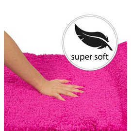 PANA fluffy bath mat in various colours and sizes • Bath mat made of soft microfibre – non-slip and washable • Shower mat