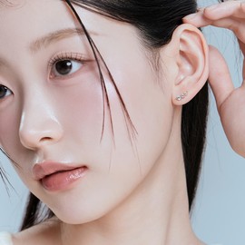 Gold&Deer 14K GF triple curve bar earrings yellow gold / 골드앤디어 14K GF 트리플 커브 바 귀걸이 옐로우골드