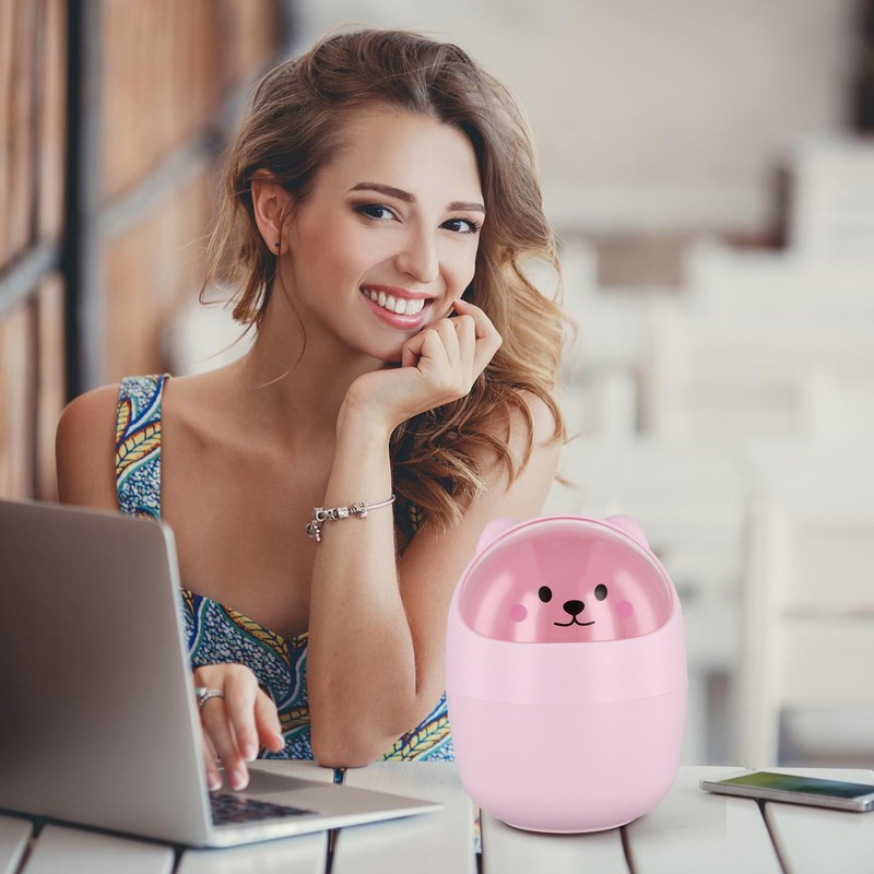 Desktop Trash Can with Lid, Cute Mini Desk Bin, Plastic