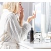 Forever Flawless Exfoliating Foaming Facial Cleanser with White Diamond Powder