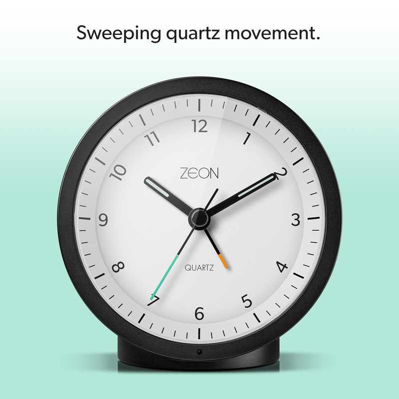ZEON Round Analogue Alarm Clock with Light and Snooze Function,