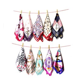 ericotry 10PCS Women Girls Square Satin Scarves Fashion Printed Neckerchief Necktie Shawl Headscarves Hairband Wristband (Color Random)