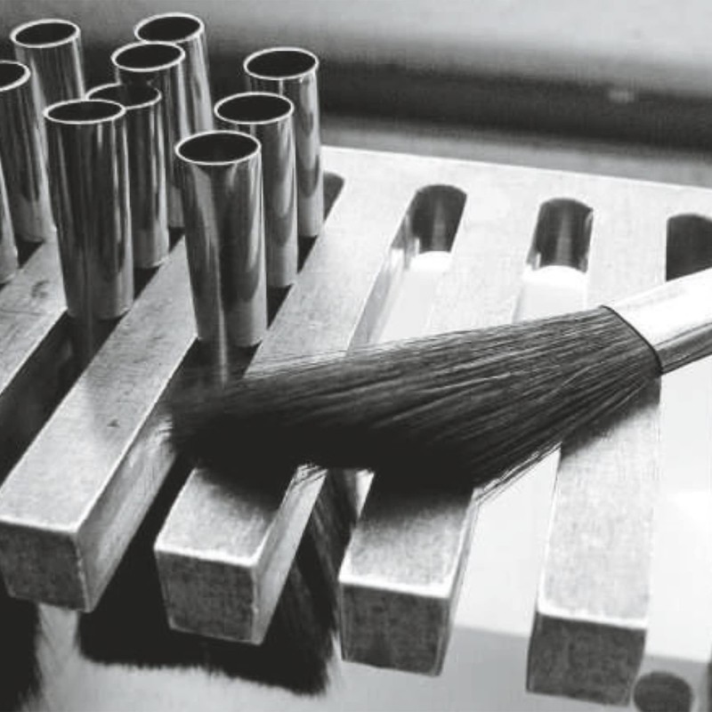 Escoda Ultimo Tendo Series 1528 Brush 1/2 Inch Oval