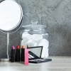 Ciieeo - 30 tubos vacíos para bálsamo labial de PE