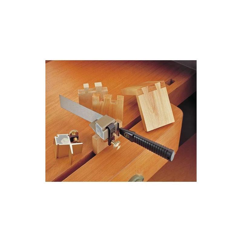Veritas Dovetail Saw for Saw Guides