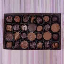 Wockenfuss Candies Deluxe Assortment - Milk & Dark - 1lb