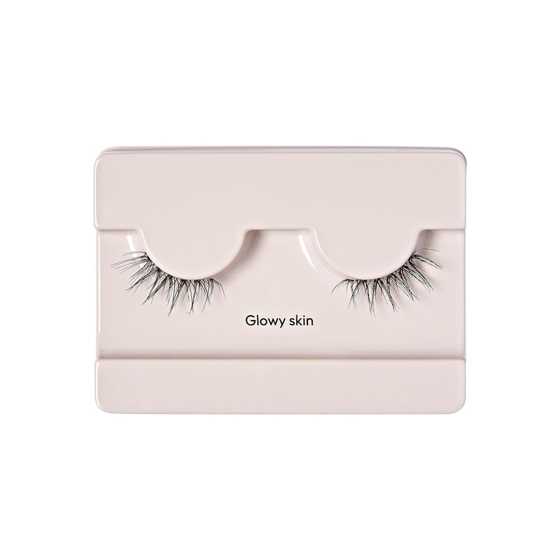 Kiss The New Natural False Eyelashes, 'Glowy Skin', 12 mm,