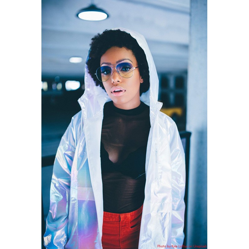 The Fresh Classic Metal Frame Oceanic Color Lens Aviator Sunglasses