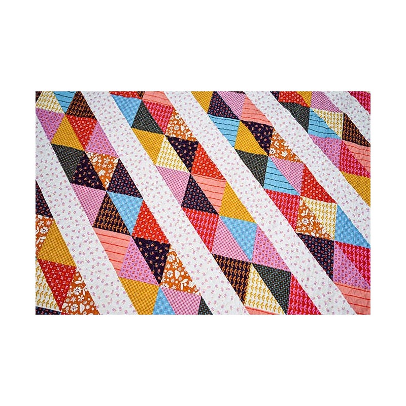 Kitchen Table Quilting The Daphne Quilt Pattern by Kitchen Table