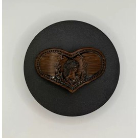 Unbranded Heart Shaped Faux Wooden Barrette with Vintage Woman Design
